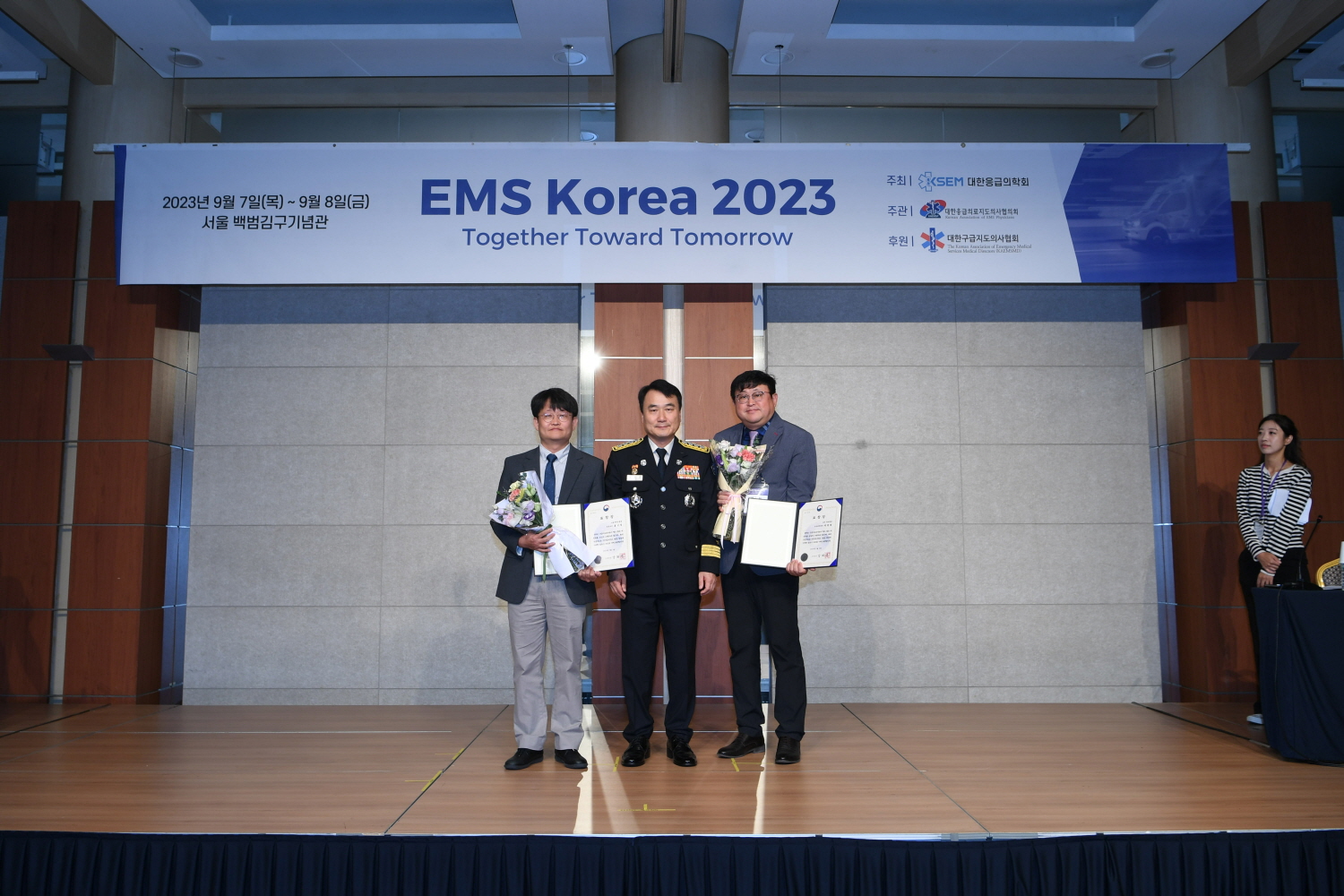 사진 (4).JPG 이미지입니다.